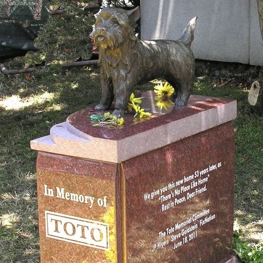 dog memorials